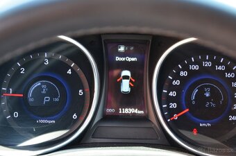 Hyundai Santa Fe 2,2 CRDi PREMIUM 4x4 AT6 145KW - 16