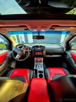 Nissan Navara DoubleCab 2.5 dCi LE A/T - 16