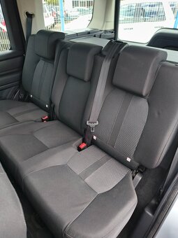 Land Rover Discovery 3.0 SDV6 SE A/T - 16