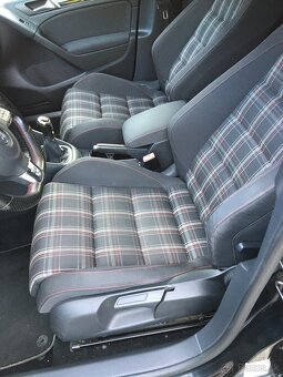 VOLKSWAGEN GOLF 6 GTI 2.0 TFSI TURBO Benzín - 16