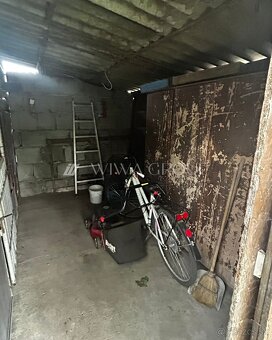 Na predaj rodinný dom v centre mesta Nesvady - 16