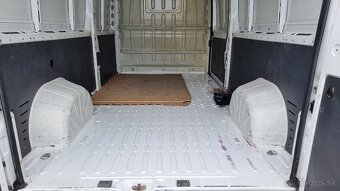 Citroën Jumper Furgon 2.2 HDi 130k 33 L2H2 za 11.990 - 16