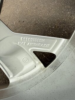 Originál elektróny Skoda Kodiaq R19 ET43 7J LETNÉ 235/50 R19 - 16