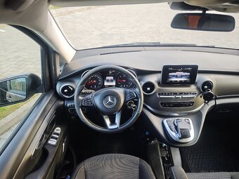 Mercedes-Benz V 220 lang 447 - 16