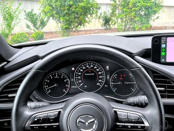 Mazda 3 2.5 e-Skyactiv G140 mHEV Takumi, V záruke,BOSE audio - 16