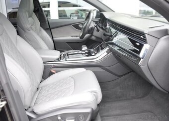 Audi Q8 50TDI Q S-LINE TOP VÝBAVA ČR 210 kw - 16