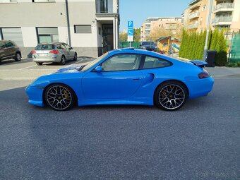 Porsche Carrera 911 996 3.4i - 16