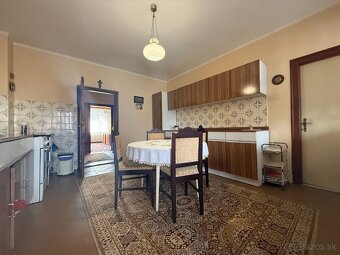  VYZÁLOHOVANÉ  PREDAJ - RODINNÝ DOM - TOPOĽČIANKY - 16
