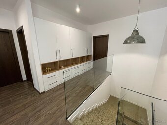 Rodinný dom Malá Ida (nová časť Pánsky les) - 16