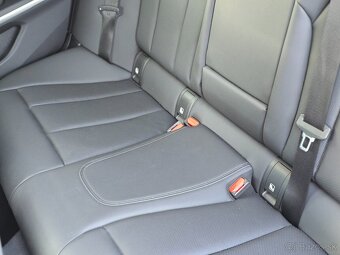 BMW 320d xDrive Touring Luxury 2023, 68 218km, ZARUKA - 16