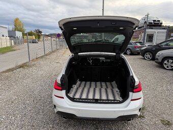 BMW 320 xDrive Sport M - 16