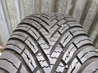 Zimná sada Suzuki - 4x100 r15 + Vredestein 175/65 r15 84H - 16