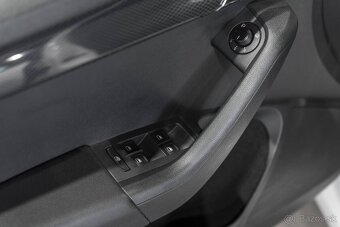Škoda Octavia Combi 2.0 TFSI RS - 16