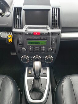 Land Rover Freelander 2 2.2 TD4 S - 16