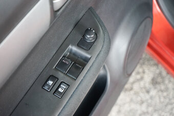 54- SUZUKI Swift, 2008, benzín, 1.3i, 68 kW - 16
