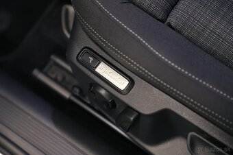 Volkswagen Passat B8 Variant 2.0 TDI 110kW DSG automat - 16