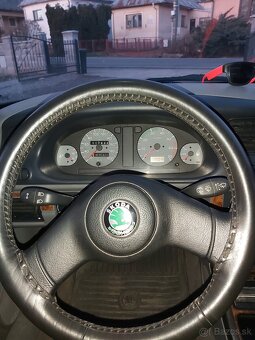 ŠKODA FELICIA 1.3LXI 50KW - 16