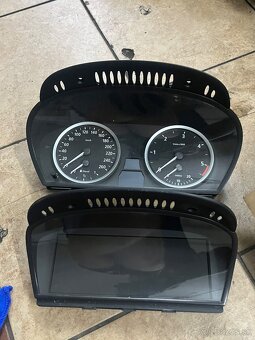 Rozpredám e61 530xd M57 automat - 16