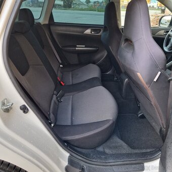 Subaru Impreza 2.0R 4x4 - 16