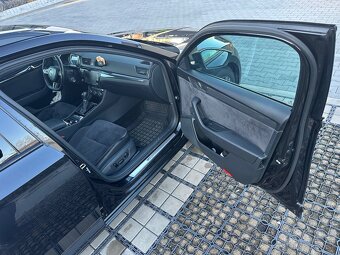 Škoda superb 3 4x4 2017 - 16