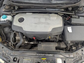 Volvo S60 D5 R-Design - 16