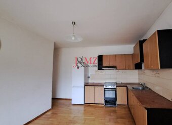 Budova 4 bytové jednotky a Rodinný dom, Kalná nad Hronom (SM - 16