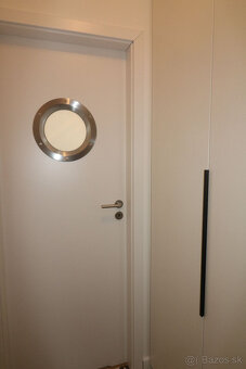 Prenájom 1 - izbový byt Bulvár - 16