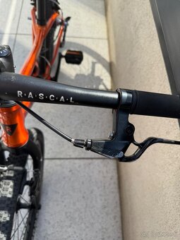 Predám bicykel RASCAL20 ľahký, kvalitný a bezúdržbový - 16