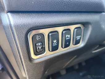 Mitsubishi ASX SLOVENSKÉ AUTO 1,6 MIVEC Benzín 86KW M5. 2016 - 16