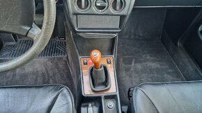 Mercedes Benz  W 201 190 E - 16