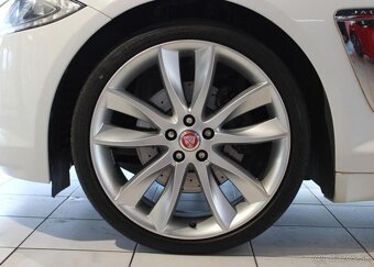 Jaguar XF V6 DIESEL Sport Auto nafta automat - 16