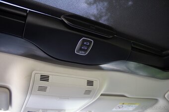 Volkswagen Passat Variant 1.4 TSI 110 kW VW - 16