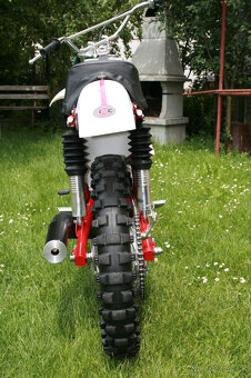 ČZ 250 cross - 16