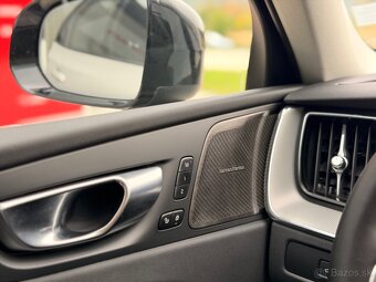 TOP Predaj Volvo XC60 B4(D) ZÁRUKA do 8.3.2028 - 16