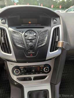 Ford Focus III 1.6 TDCI - 16