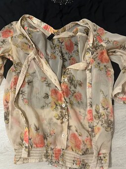 Šaty na predaj - 16