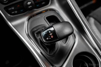 Dodge Challenger 392 Hemi Scat Pack Shaker - 16