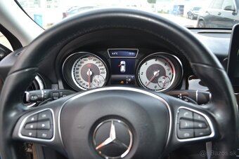 Mercedes-Benz GLA 180d A/T AMG Line - 16