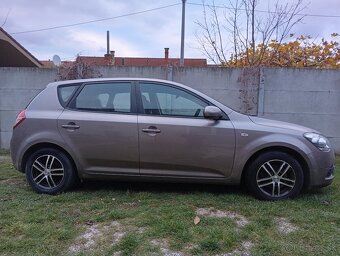 Kia Ceed 1.6 benzin 2011 - 16