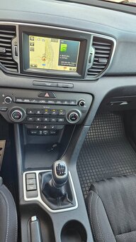 Kia Sportage 1.7 CRDi 2WD Gold SK  LED KAMERA NAVI - 16