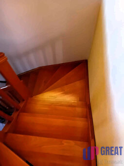 KROMPACHY- rodinný dom (10izieb)+ 3 garáže na PREDAJ - 16