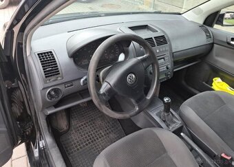 Volkswagen Polo 1,2 Comfortline benzín manuál 51 kw - 16