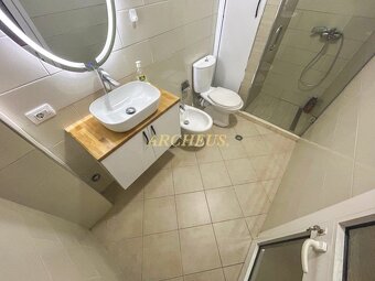 2 izbový apartmán pri mori v Albánsku, 62m2 - 16