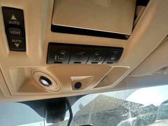 2010 Chrysler Grand Voyager 4,0 V6 LPG - 16