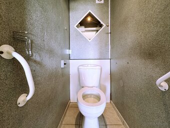 Na predaj slnečný 4-izbový byt na sídlisku Vlčince v Žiline - 16