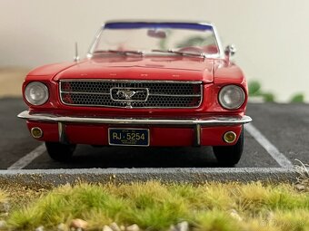 1:18 Ford Mustang 1/2 (1964) - Precision 100 Collection - 16