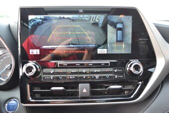 Toyota Highlander 2,5 Hybrid Dynamic Force AWD E-CVT - 16