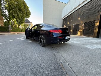 Mercedes-Benz C trieda Kupé C 300 9G 180kW245HP A9 - 16