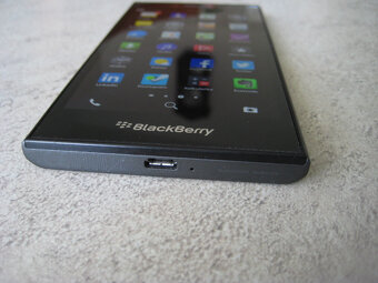 ♦️ BlackBerry ♦️ - 16