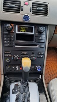 Predám VOLVO XC90 - 16